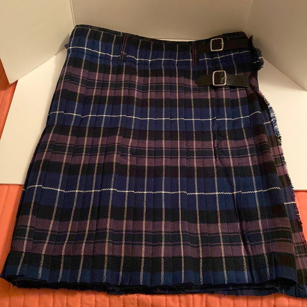 Tartanista Scottish Design Kilt Size 36 NWT